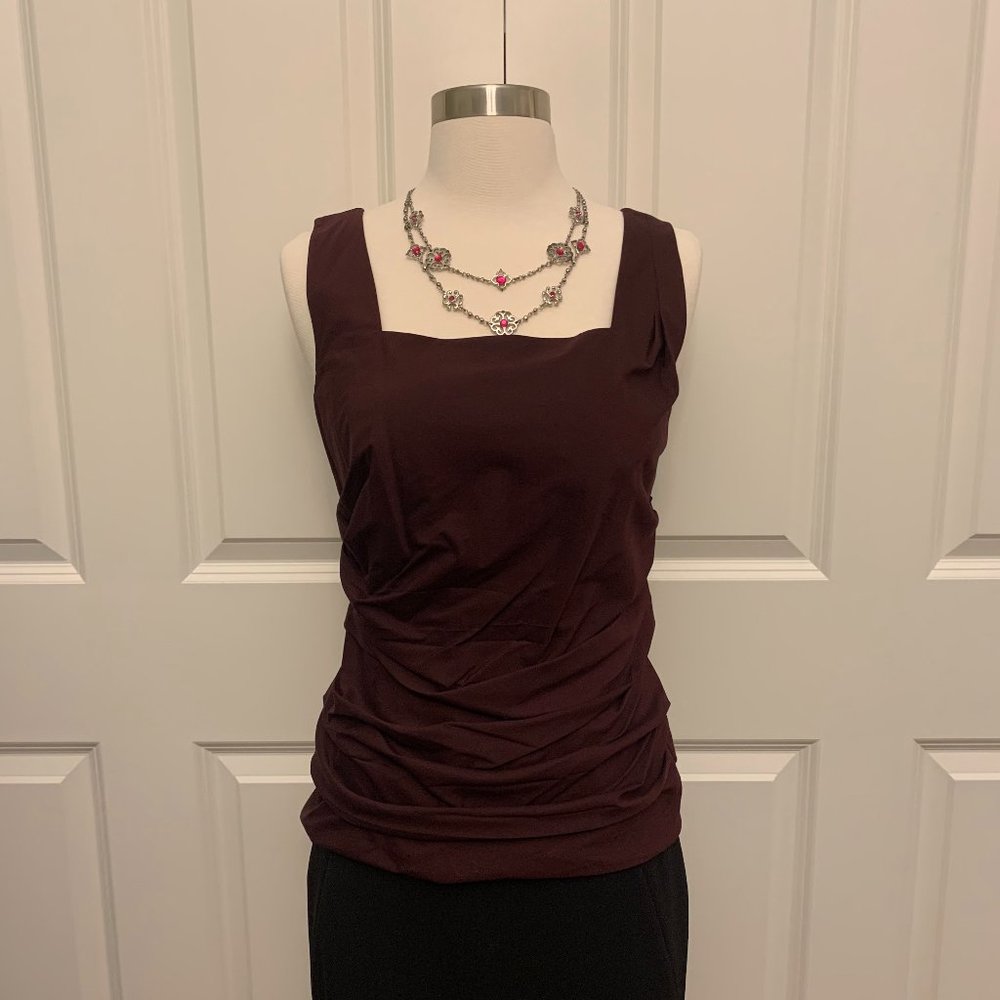 THRDUP- NWT 💕 Ann Taylor Sleeveless Shell Top